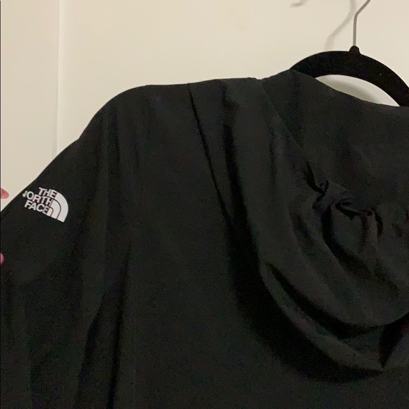North face jacket - Picture 3 of 3